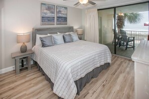 3 bedrooms, iron/ironing board, internet, bed sheets