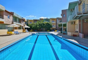 Piscina all'aperto