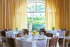 Restaurant - Cosman Hotel Apartments (Hersonissos)