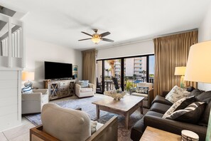 Smart TV, DVD player