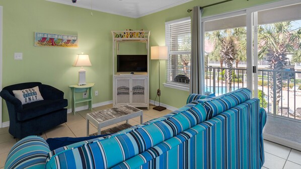 TV, DVD player - Family & Dog Friendly, Near Beach + Free Tickets: Dolphin Cruise & More! (Santa Rosa Beach)