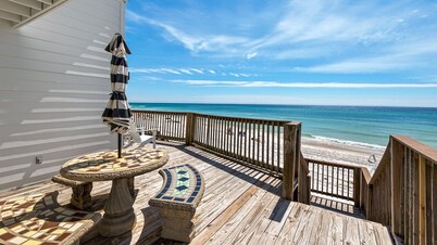 Gulf Front, Steps to Beach, Free Beach Setup & Attraction Tickets!