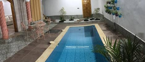 Piscine couverte