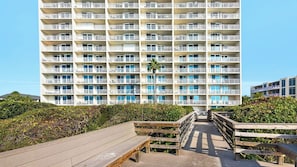 Exterior - Private Beach Access w/ Free Beach Setup, Pool + Free Attraction Tickets! (Santa Rosa Beach)