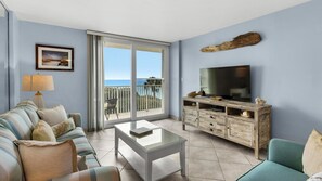 Smart TV, fireplace, DVD player