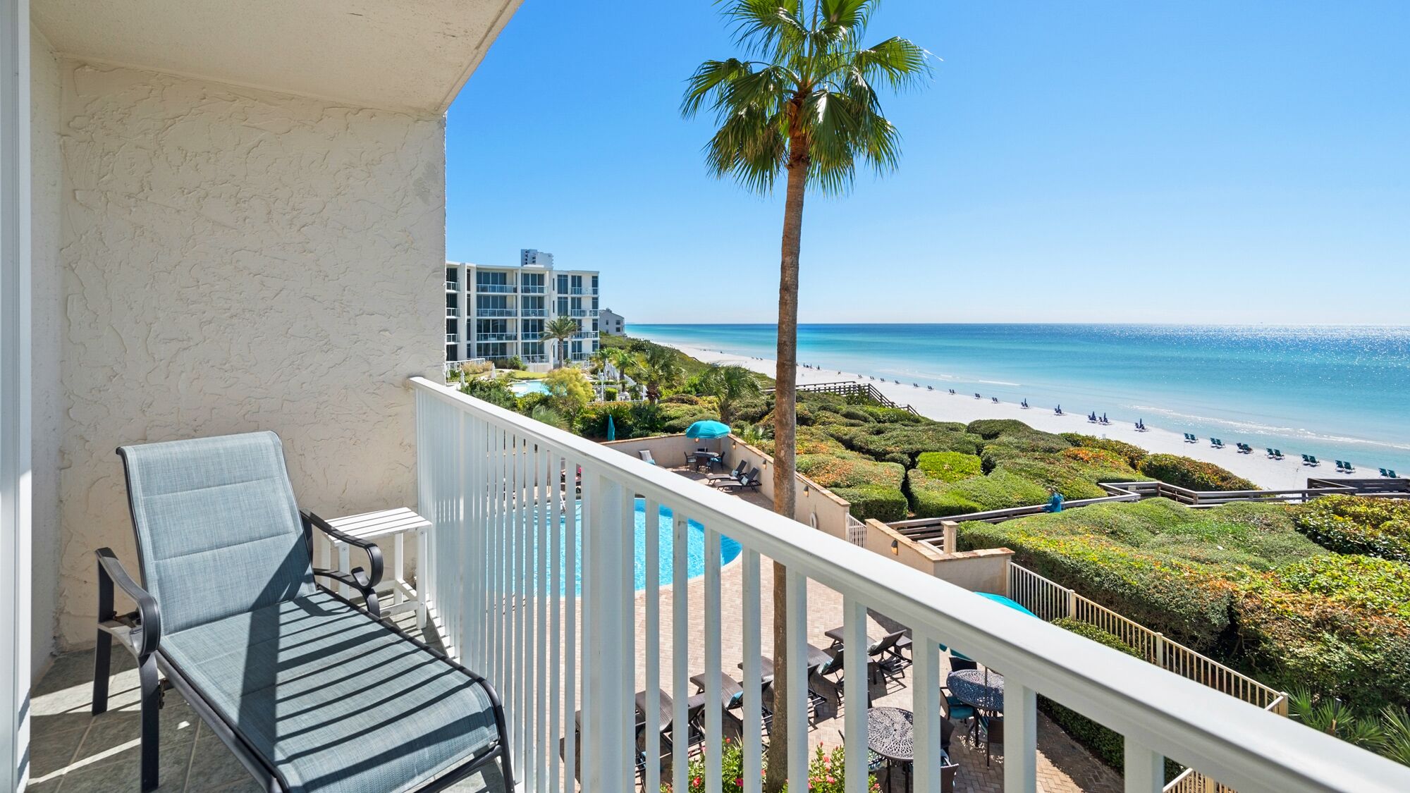 Seagrove Beach Gulf Views @ BeachCrest 304 + Seasonal Beach Chairs