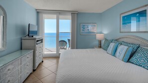 2 bedrooms, iron/ironing board, free WiFi, bed sheets - Private Beach Access | Beach Chairs + Free Tickets: Golf, Bikes & More! (Santa Rosa Beach)