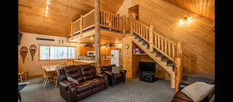 Bill's Island Park Hideaway - Hot Tub - Hiking