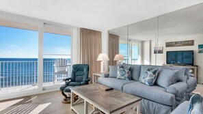 Smart TV, DVD player