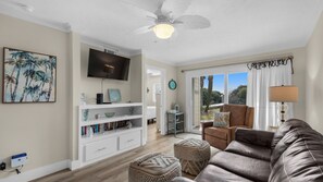 Smart-TV, DVD-Player