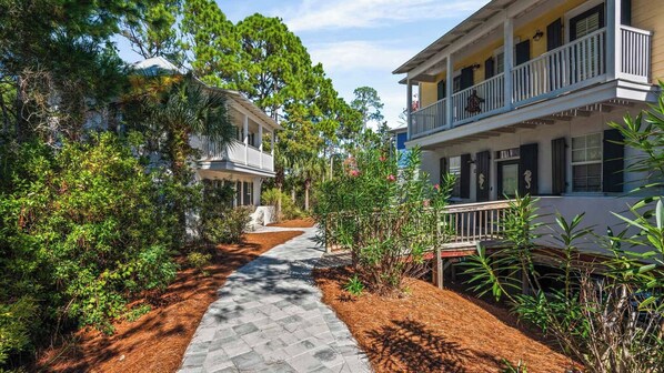 Exterior - Charming Patio Home, Community Pool and a Brand New Beach Access Point! (Santa Rosa Beach)