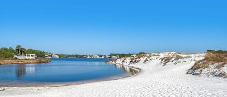 Playa en los alrededores