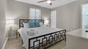 2 Schlafzimmer, Bügeleisen/Bügelbrett, kostenloses WLAN, Bettwäsche