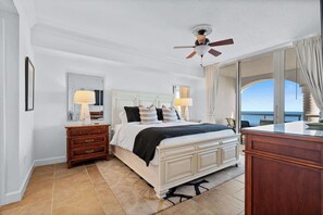 3 sovrum, mörkläggningsgardiner, strykjärn/strykbräda och wi-fi