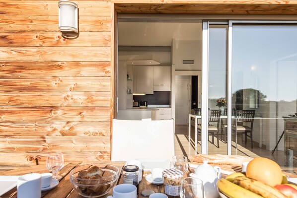 Outdoor dining - T3 5p. Cala Sultana - Santa Giulia in Porto-Vecchio (Porto-Vecchio)