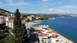Aerial view - Apartment with sea view (Opatija)