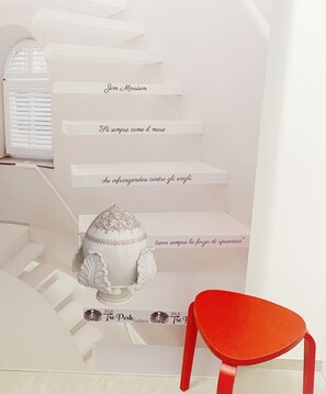 デザイン ルーム | ミニバー、セーフティボックス (室内)、客室ごとに異なる装飾、客室ごとに異なるインテリア