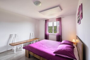 1 多间卧室、熨斗/熨衣板、WiFi