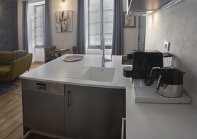 Cafetera expreso, cafetera/tetera, tetera/pava eléctrica