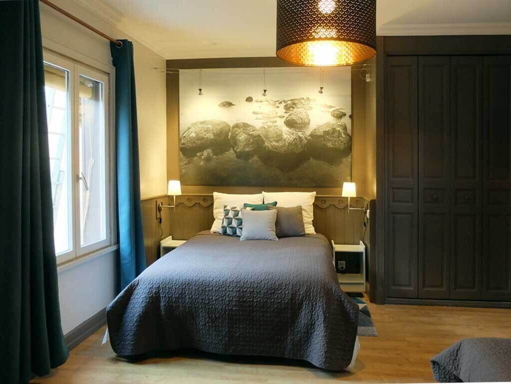 1 slaapkamer, een strijkplank/strijkijzer, wifi, beddengoed