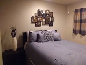 3 chambres, fer et planche à repasser, Wi-Fi gratuit, draps fournis