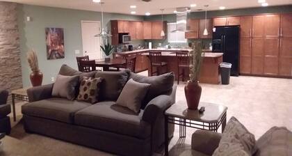 3br/2ba/pool/luxury/comfort/bbq/tv