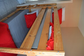 2 bedrooms, WiFi