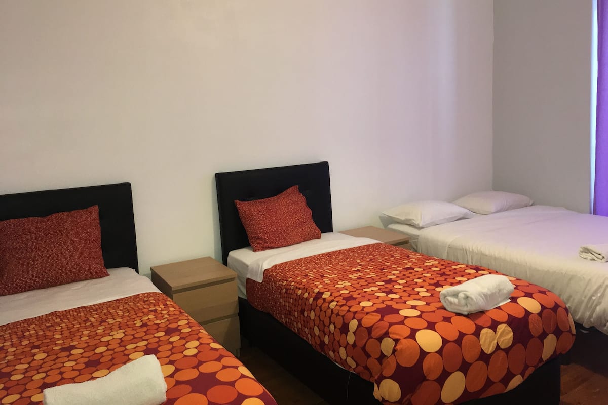 Family Room, Private Bathroom | WiFi (free), bed sheets