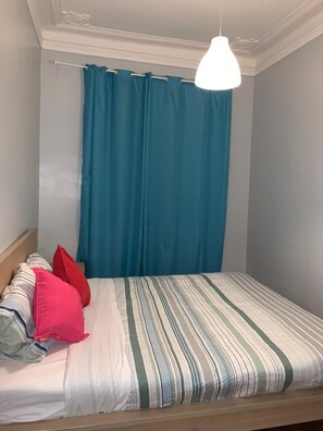 Room - Shangri-La (Lisbon)