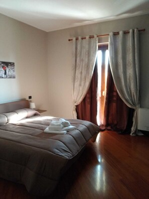 5 bedrooms, Internet