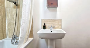 Een douche, een haardroger