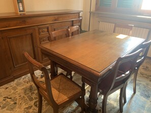 Dining - Villino with terrazza (Motta)