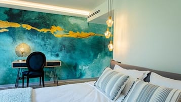 Desk, laptop workspace, soundproofing, cots/infant beds