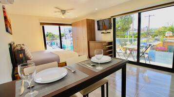 1 habitación y caja de seguridad en la habitación