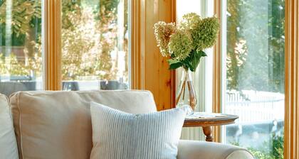 The sunroom on Maple