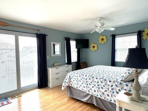 4 bedrooms, free WiFi, bed sheets