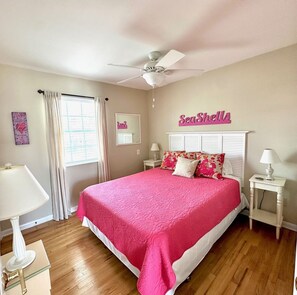 4 bedrooms, free WiFi, bed sheets