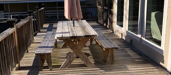 The Creek House is super nice and country quiet.  Come and enjoy!
