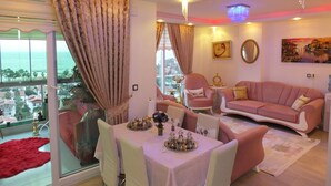 Unclassified image, 4 of 44, button - GoldenPark King Suites (Erdemli)