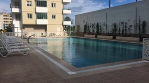 Sesongbasert utendørsbasseng