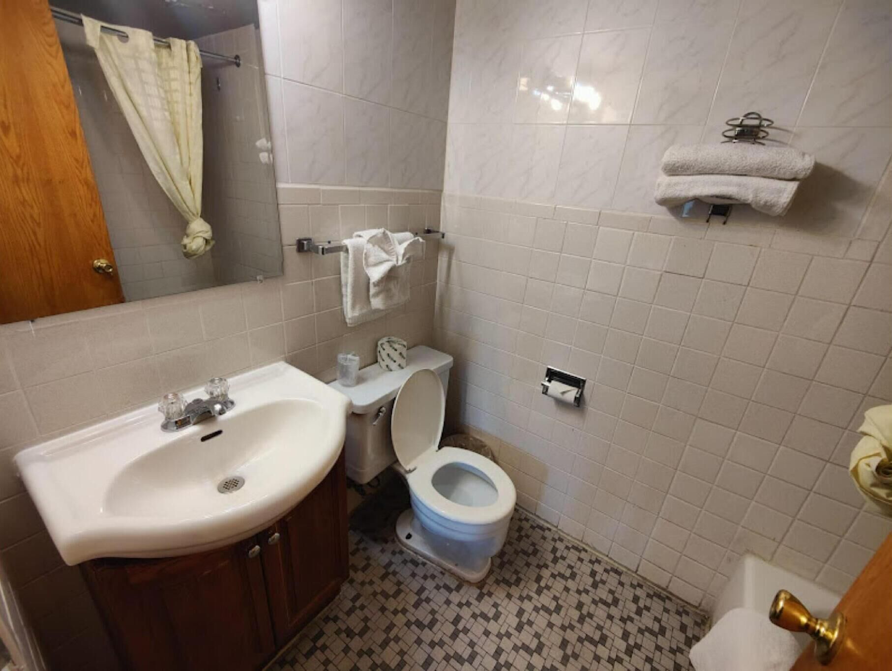 Photo - Motel Edgebrook Chicago North Shore by OYO
