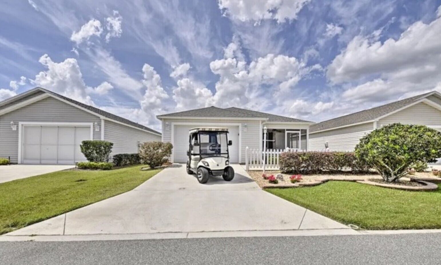 Adorable Patio Villa w/ FREE Golf Cart