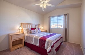 4 Schlafzimmer, Bügeleisen/Bügelbrett, WLAN, Bettwäsche