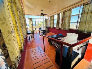 11 bedrooms, iron/ironing board, free WiFi, bed sheets