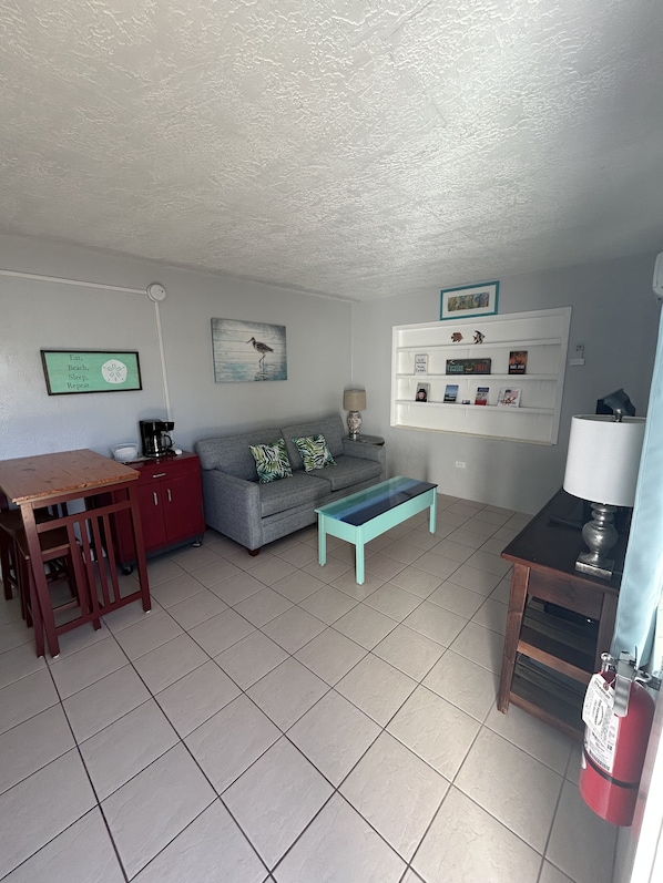 Smart TV, DVD player