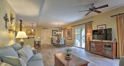 Beautiful GROUND FLOOR 2 Bedroom Relaxing Oasis w Private Veranda