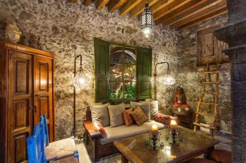 Hacienda Las Amantes