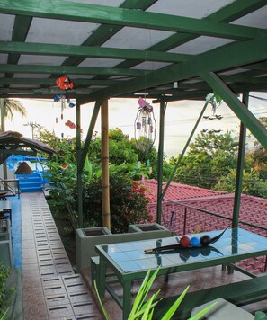 BBQ/picnic Area - Hotel Vista Real Manuel Antonio (Quepos)