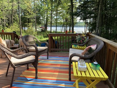 Heavenly Hemlocks Quaint Cabin on Lake Lucerne