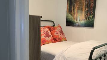 2 dormitorios, caja fuerte, wifi gratis y ropa de cama